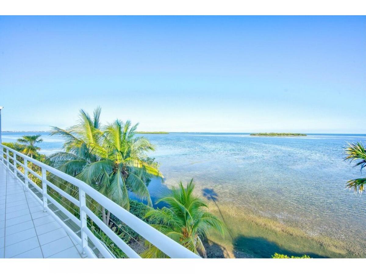 Picture of Home For Sale in Cudjoe Key, Florida, United States