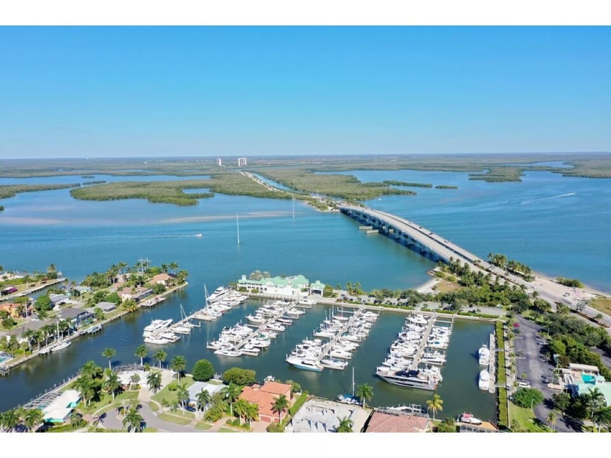 Picture of Home For Sale in Marco Island, Florida, United States