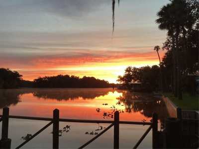 Home For Sale in Astor, Florida