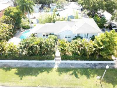 Home For Sale in Saint Petersburg, Florida