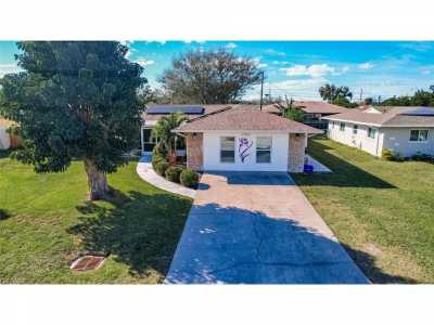 Home For Sale in Venice, Florida