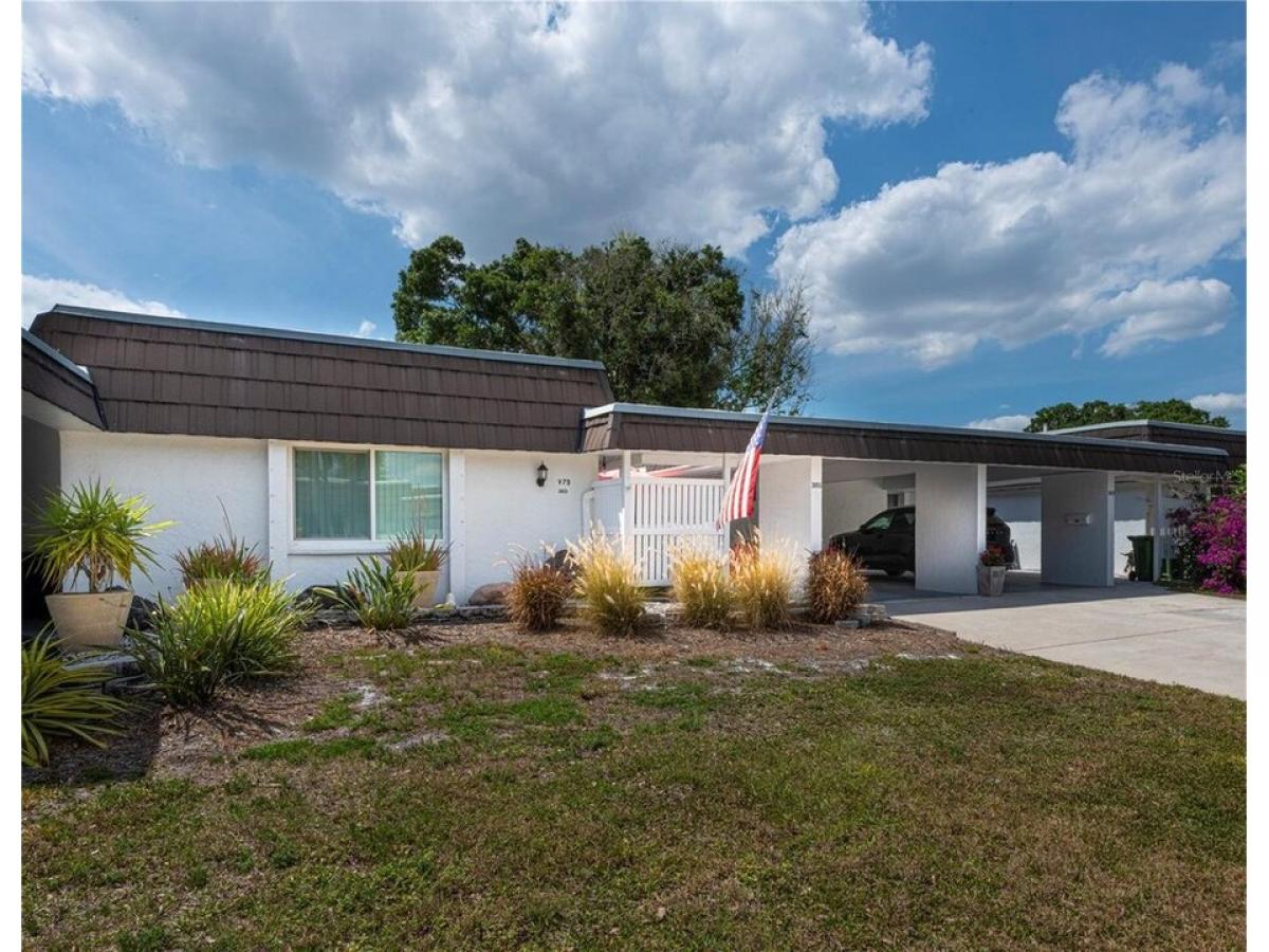 Picture of Home For Sale in Sarasota, Florida, United States