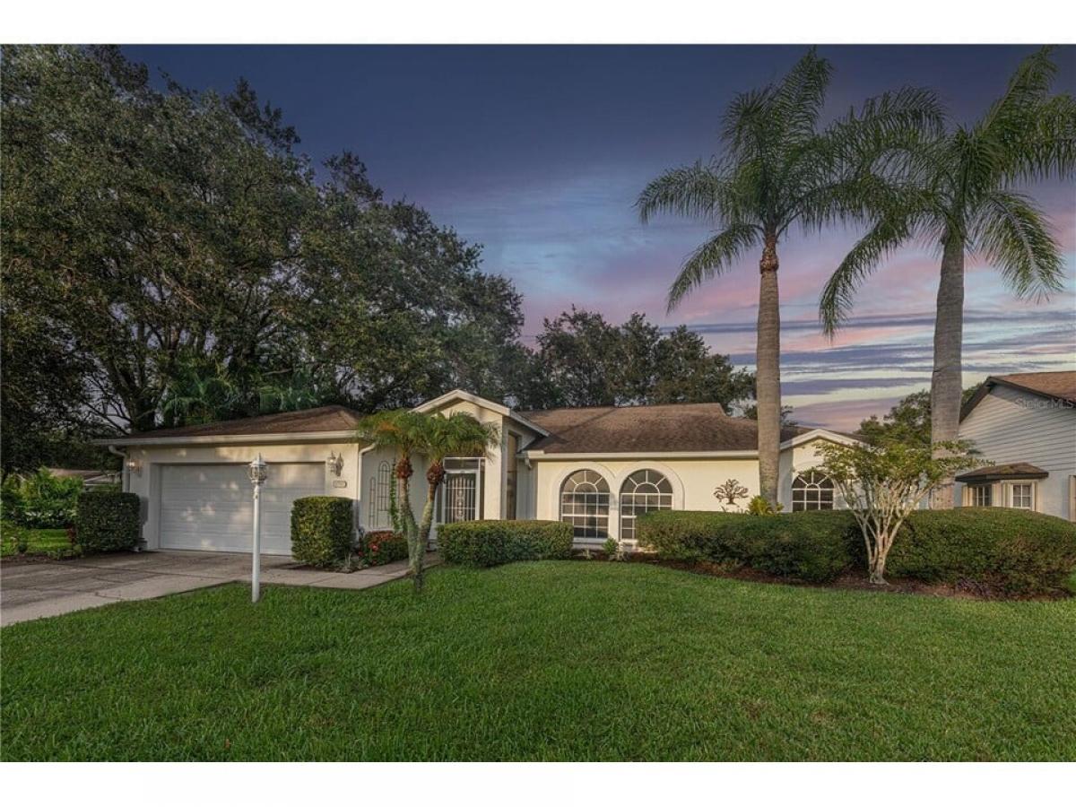 Picture of Home For Sale in Sarasota, Florida, United States