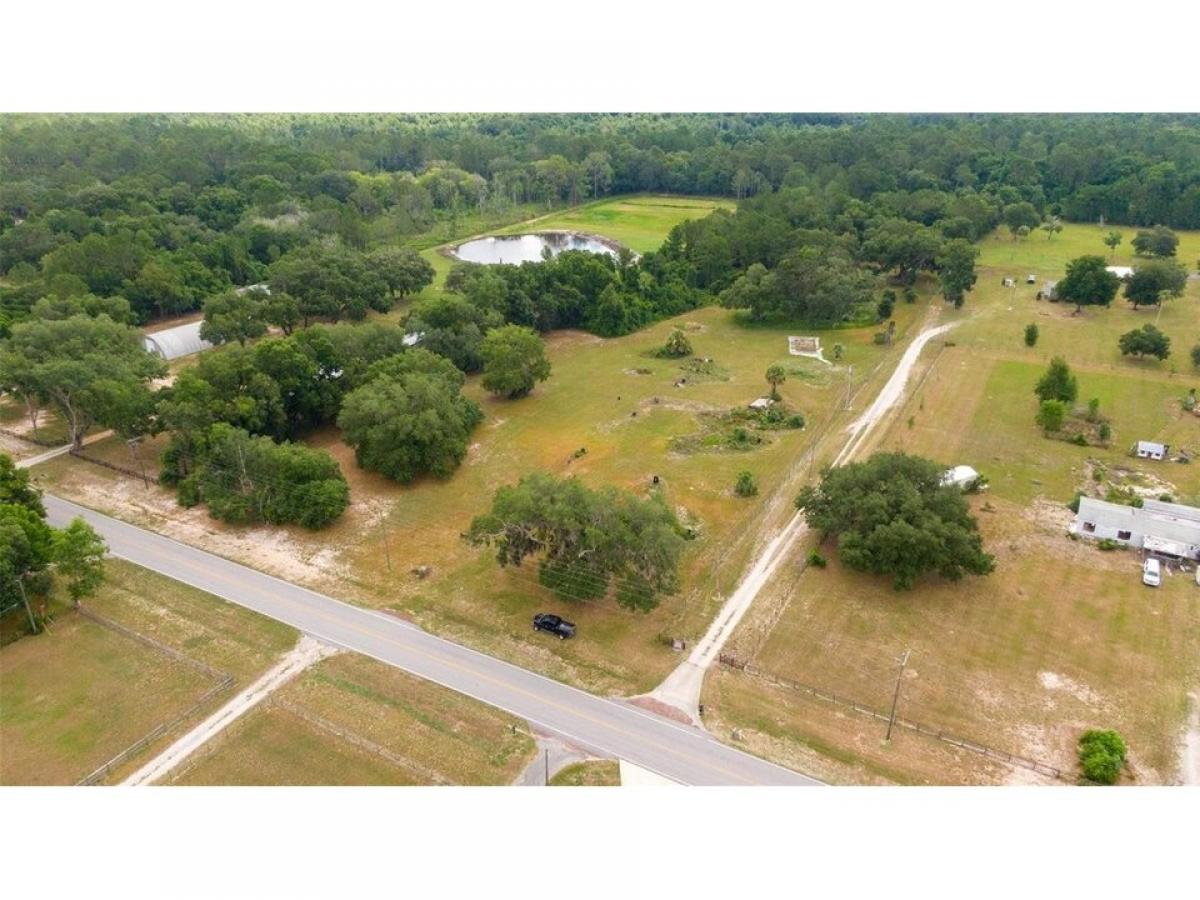 Picture of Residential Land For Sale in Ocklawaha, Florida, United States