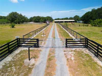 Home For Sale in Sumterville, Florida