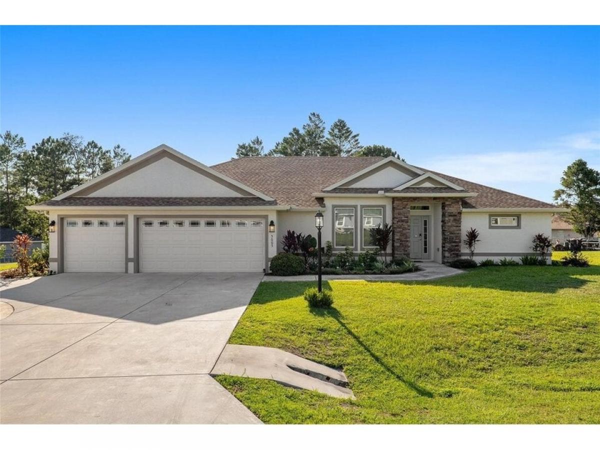 Picture of Home For Sale in Ocala, Florida, United States