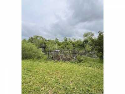 Residential Land For Sale in Waldo, Florida