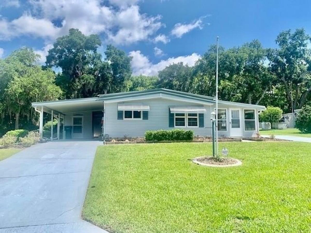 Picture of Home For Sale in Lady Lake, Florida, United States