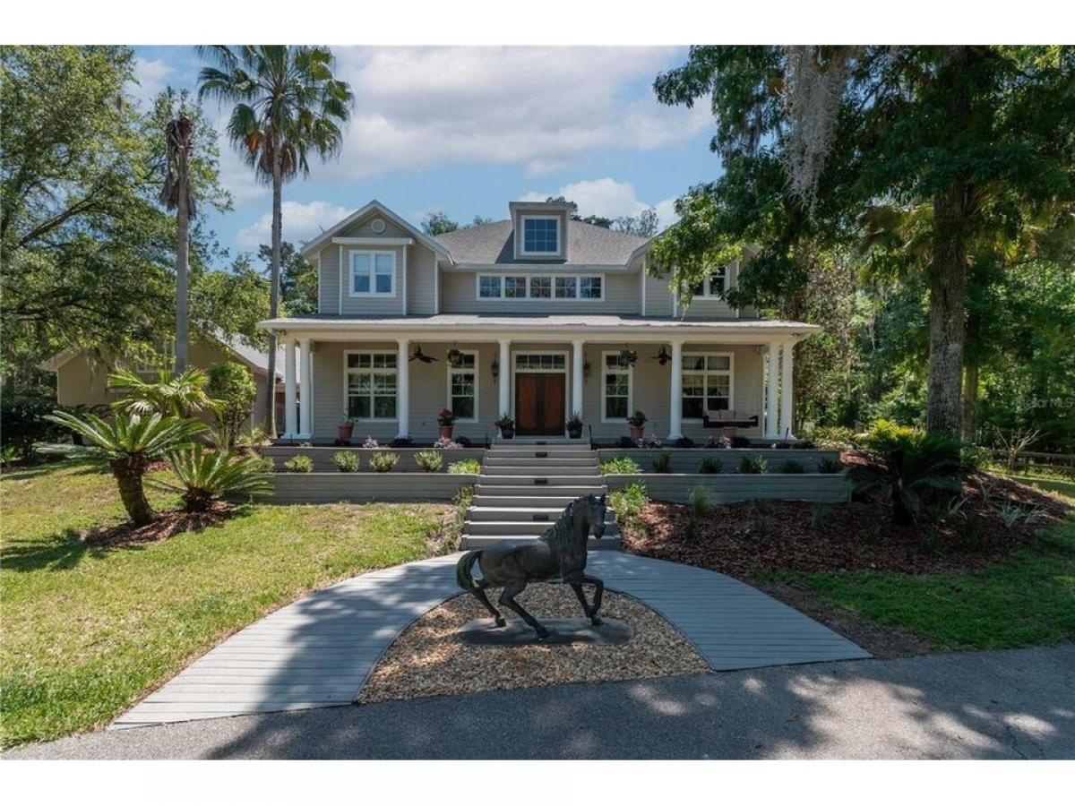 Picture of Home For Sale in Gainesville, Florida, United States