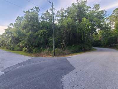 Residential Land For Sale in Crystal River, Florida