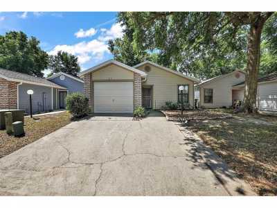 Home For Sale in Ocala, Florida