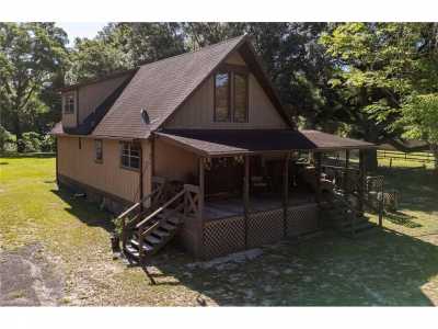 Home For Sale in Citra, Florida