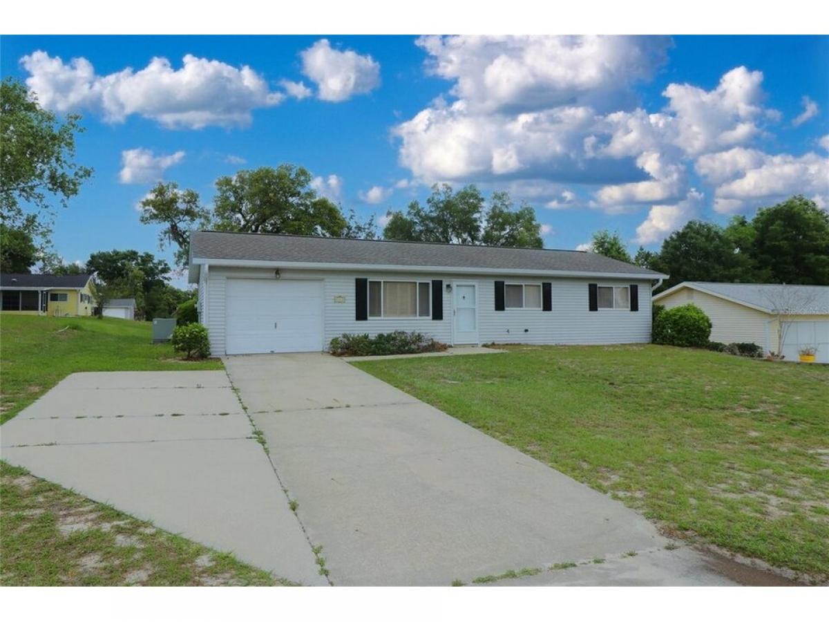 Picture of Home For Sale in Ocala, Florida, United States