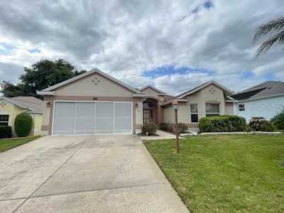 Home For Rent in Lady Lake, Florida