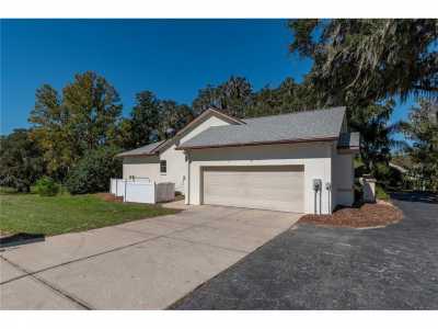 Home For Sale in Reddick, Florida