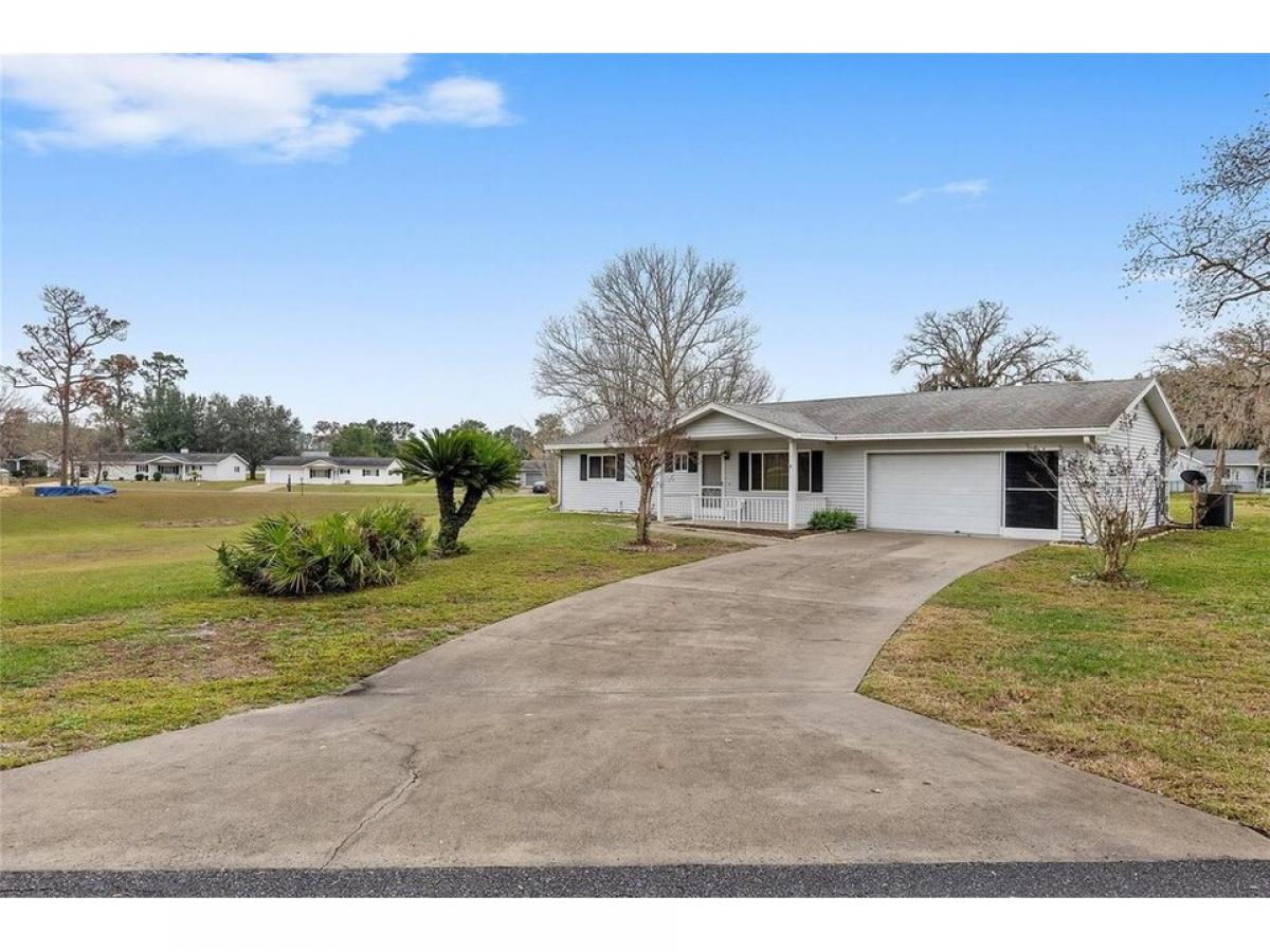 Picture of Home For Sale in Ocala, Florida, United States