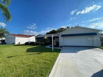 Home For Rent in Lady Lake, Florida