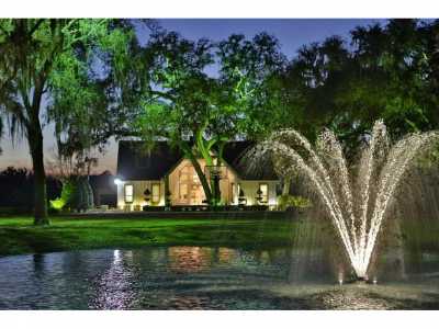 Home For Sale in Micanopy, Florida