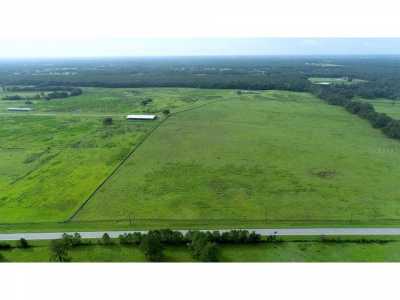 Residential Land For Sale in Morriston, Florida