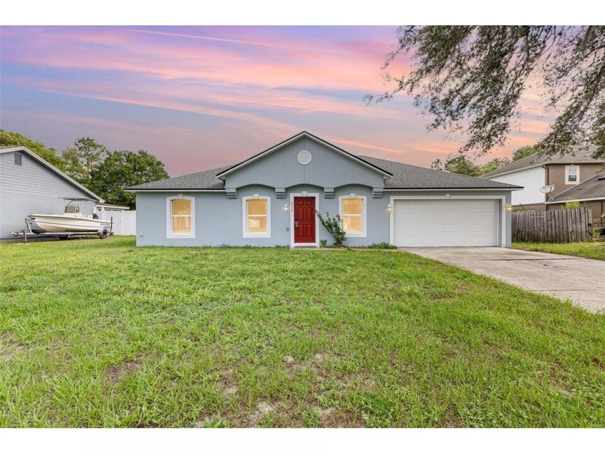 Picture of Home For Sale in Deltona, Florida, United States