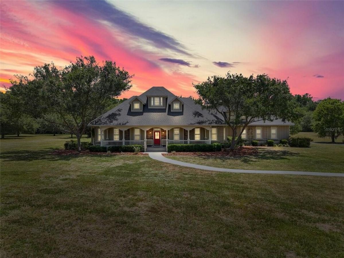 Picture of Home For Sale in Newberry, Florida, United States