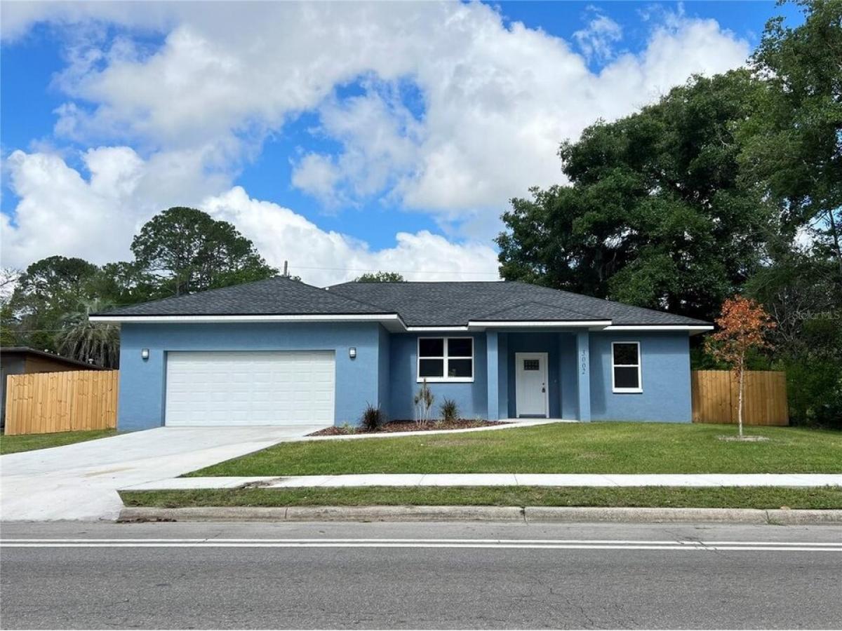 Picture of Home For Sale in Gainesville, Florida, United States