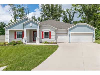 Home For Sale in Alachua, Florida