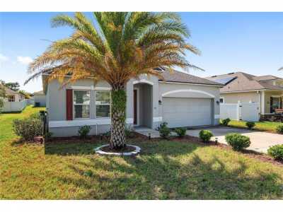 Home For Sale in Newberry, Florida