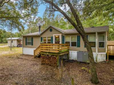 Home For Sale in Bronson, Florida