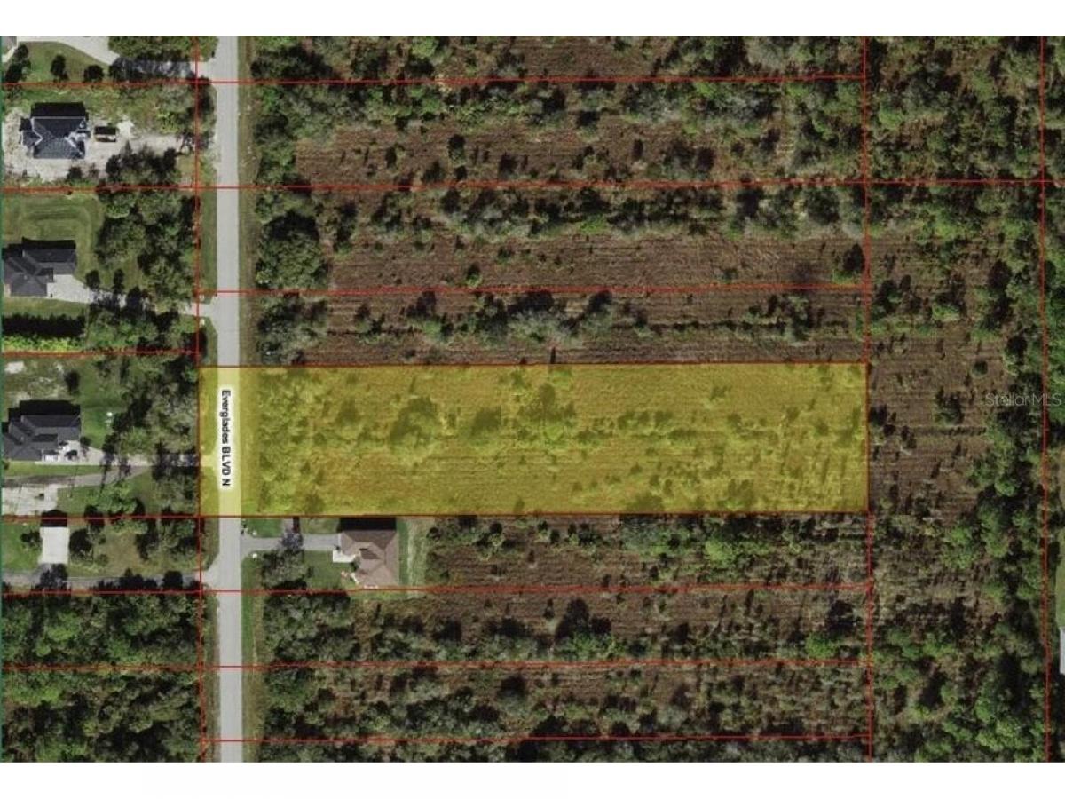 Picture of Residential Land For Sale in Naples, Florida, United States