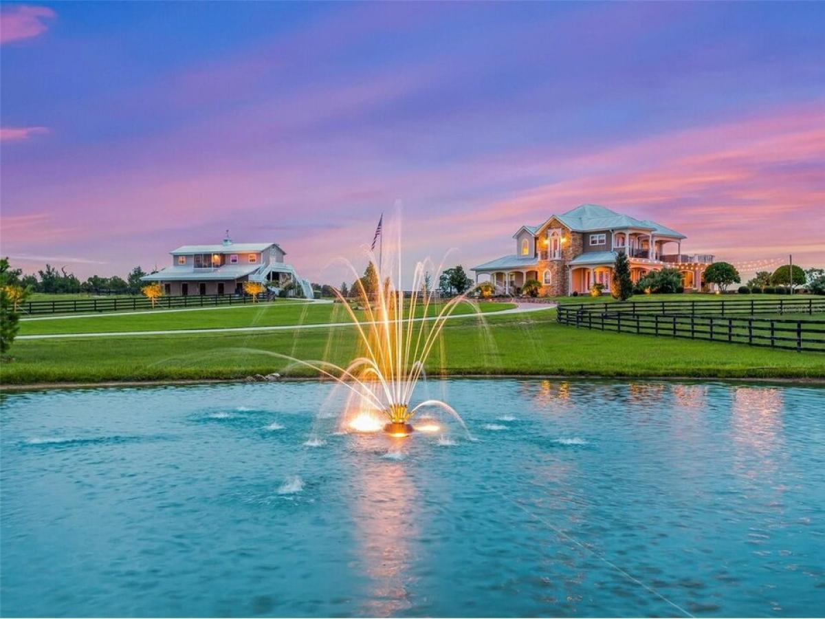 Picture of Home For Sale in Wildwood, Florida, United States