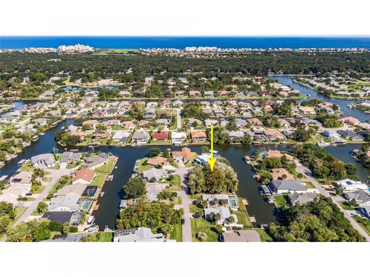 Picture of Residential Land For Sale in Palm Coast, Florida, United States