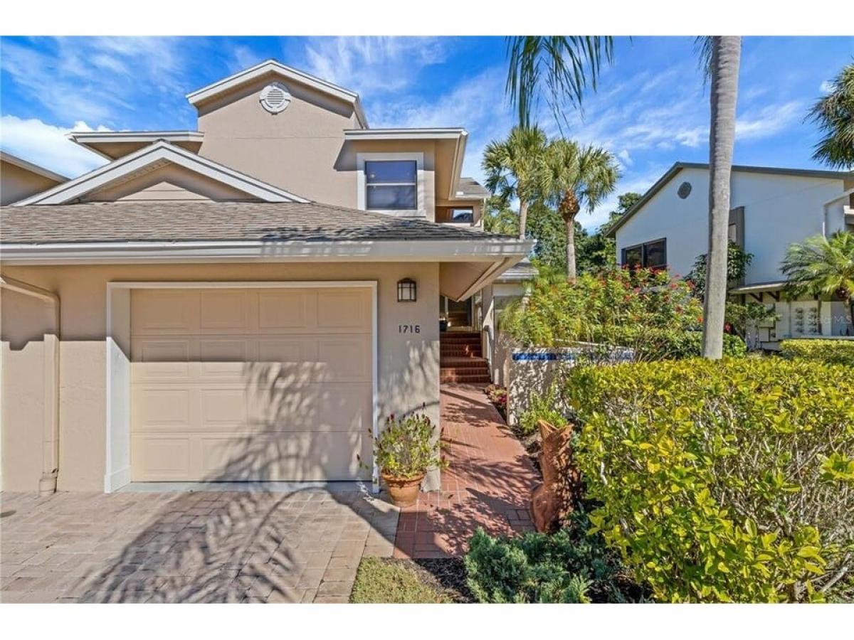 Picture of Home For Sale in Sarasota, Florida, United States