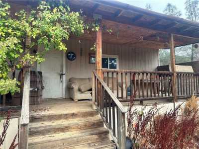 Home For Sale in Clearlake Oaks, California