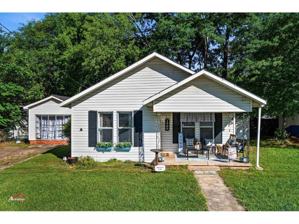 Picture of Home For Sale in Longview, Texas, United States