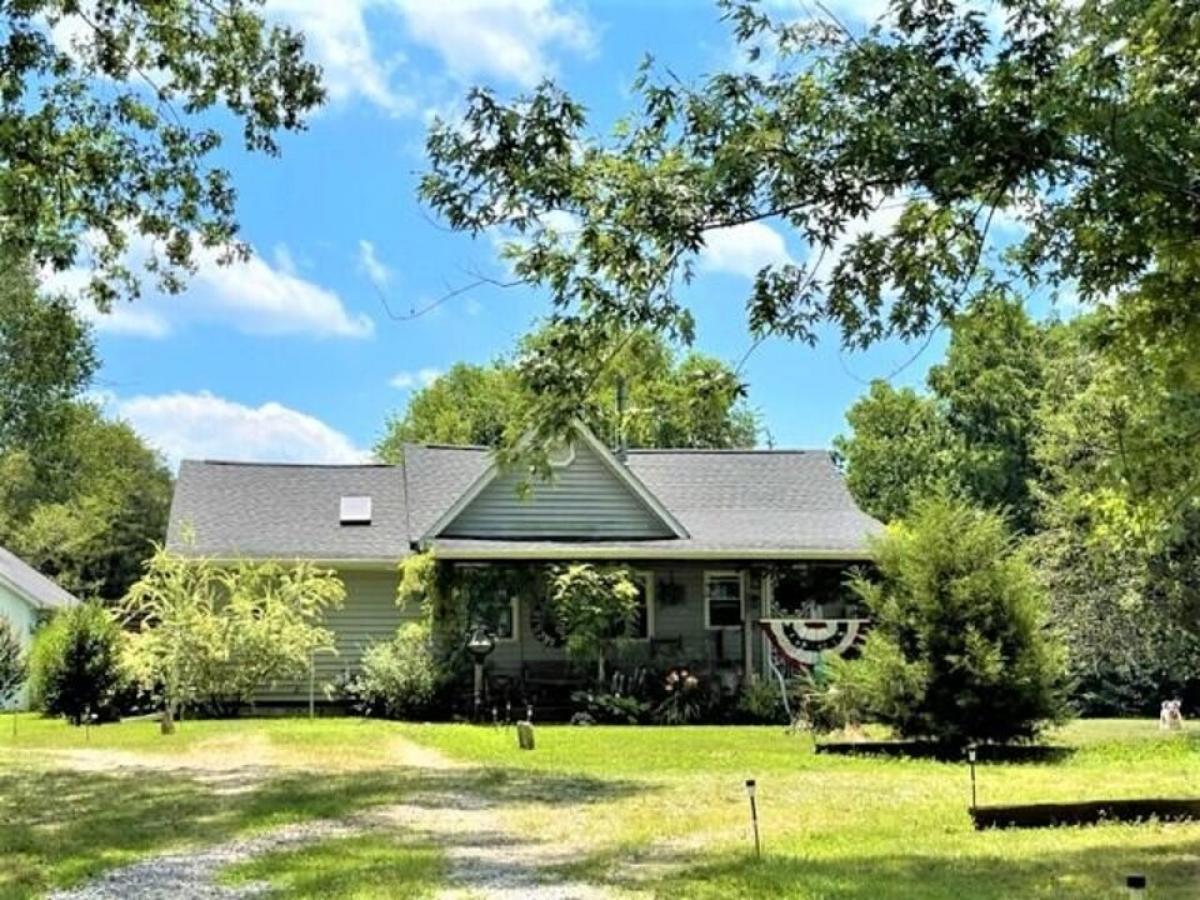 Picture of Home For Sale in Talbott, Tennessee, United States