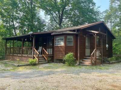 Home For Sale in Cosby, Tennessee