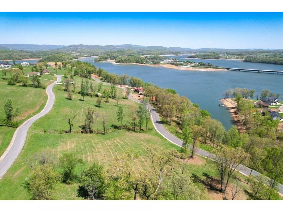 Picture of Residential Land For Sale in Morristown, Tennessee, United States