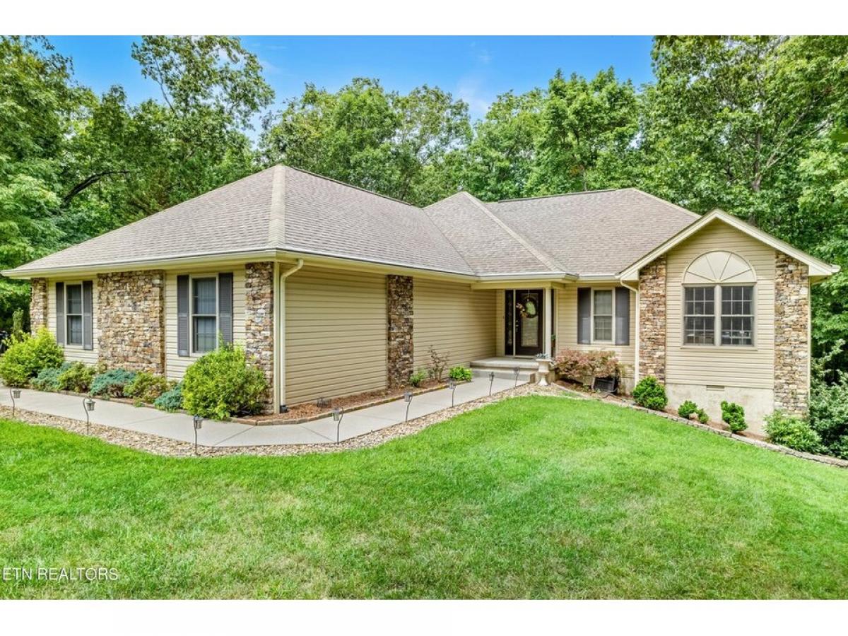 Picture of Home For Sale in Fairfield Glade, Tennessee, United States