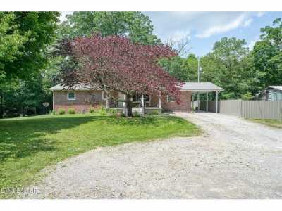 Home For Sale in Crossville, Tennessee