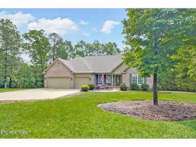 Home For Sale in Fairfield Glade, Tennessee