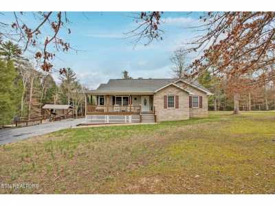 Home For Sale in Jamestown, Tennessee