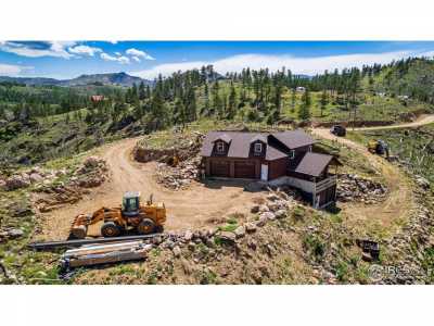 Home For Sale in Bellvue, Colorado