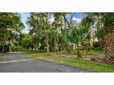 Residential Land For Sale in Daufuskie Island, South Carolina