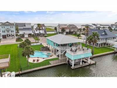 Home For Sale in Galveston, Texas