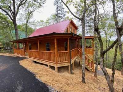 Home For Sale in Sevierville, Tennessee