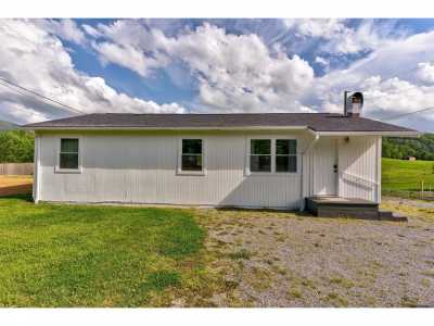 Home For Sale in Sevierville, Tennessee