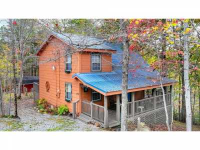 Home For Sale in Sevierville, Tennessee