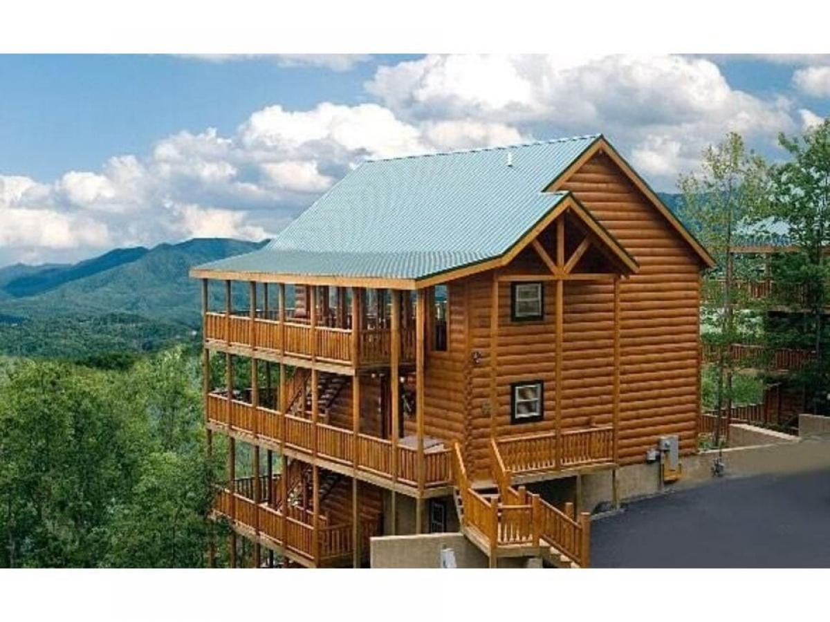 Picture of Home For Sale in Pigeon Forge, Tennessee, United States