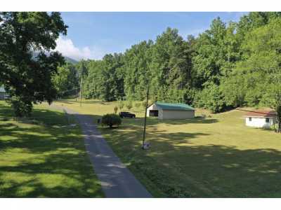 Residential Land For Sale in Dandridge, Tennessee